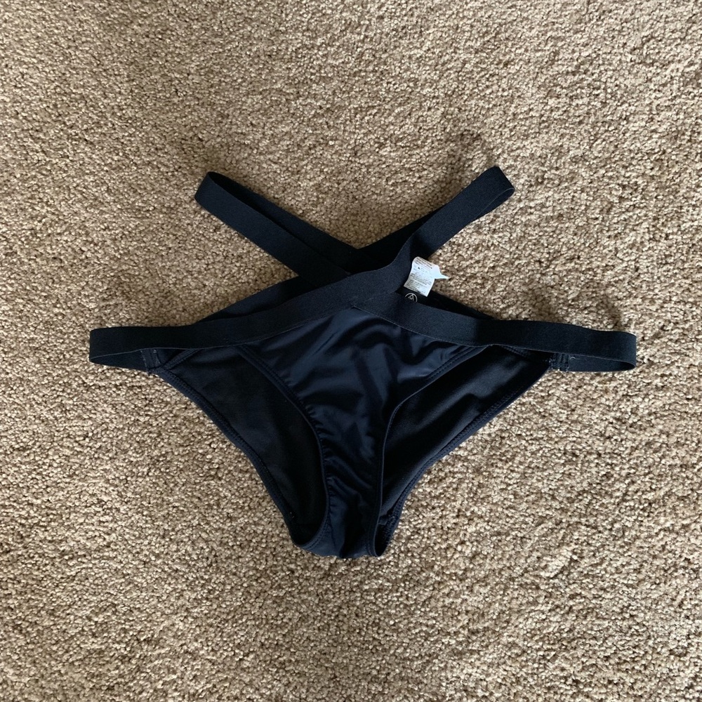 Missguided bikini bottoms